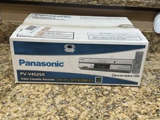 G2U Panasonic PVV4525S 4 Head HiFi Stereo VHS VCR   In Box