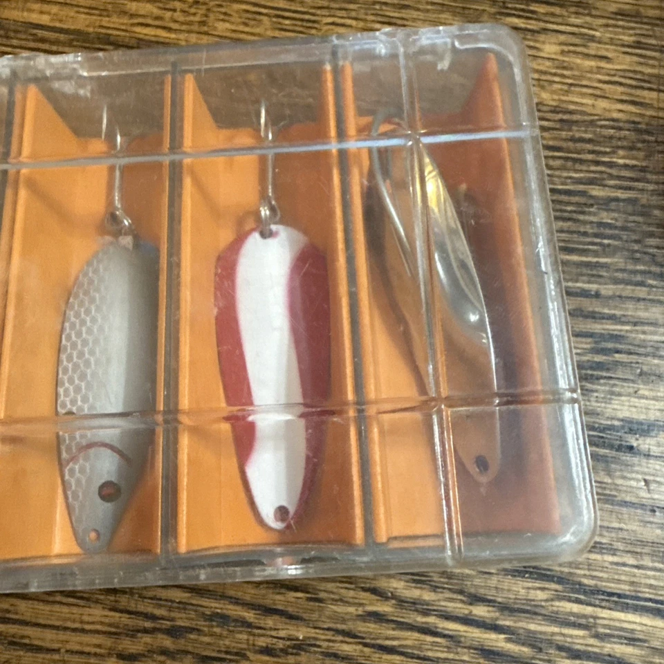 Vintage Rare DEALER BOX Johnson Spoon Kit SILVER MINNOW Fishing Spoons NIB 🔥 - Image 4 of 4