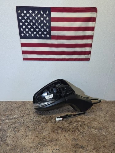 OEM 2020-2024 NICE! Toyota Highlander Right Side Mirror blind spot 87910-0E371 ⭐