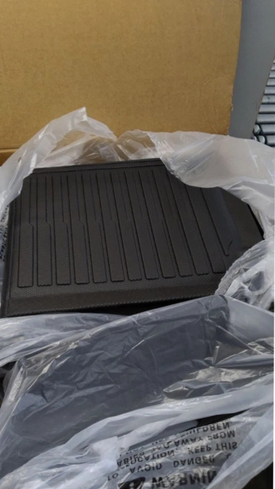 Alfombrillas para todo tipo de clima para Ford Bronco Sport 2021-2025 Foto 2 de 2