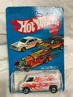 Vintage 1981 Hot Wheels Super Van White with Red Flames #7649 Unpunched