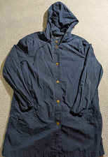 Levis Men s Navy Blue Commuter Snap Up Hooded Lightweight Jacket / Size Small