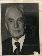 1958 Press Photo British historian Arnold Toynbee - hcx51915