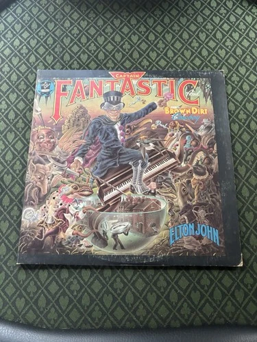 Vintage 1978 Elton John Captain Fantastic/The Brown Dirt Cowboy Vinyl Record