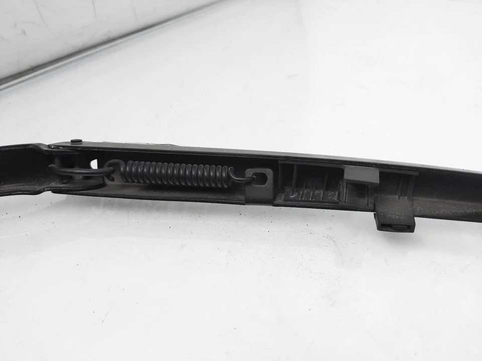 01 02 03 04 05 06 Brazo limpiaparabrisas conductor izquierdo bmw 330ci 61-61-7-003-931 Foto 4 de 4