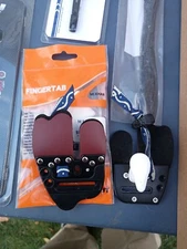 Two Way Convertible Archery Finger Tab RH/ LH  Small, Medium Or Large