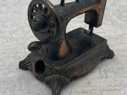 BLEISTIFT SPITZER AUS METALL 20 TES JHDT BLEISTIFTSPITZER MINIATUR - Afbeelding 11 van 13