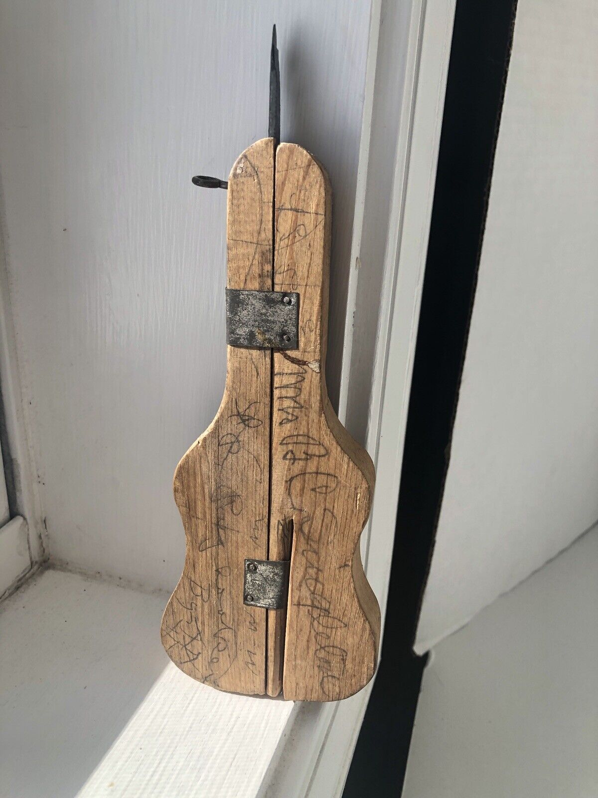 Picture 1 of 11
