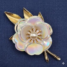 Vtg Iridescent White Flower Brooch Gold Tone AB Enamel Large Faux Pearl Pin Read