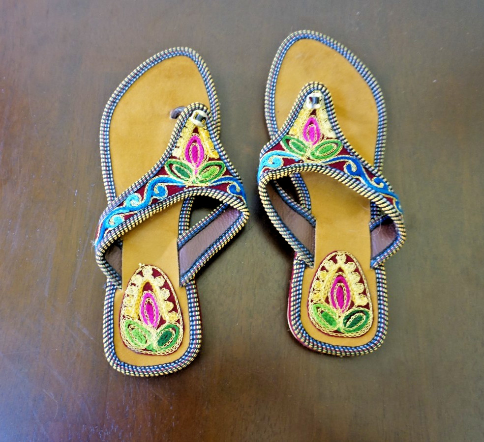 Sandalias de Verano Bordadas Romántico Diseño Floral Festival Playa