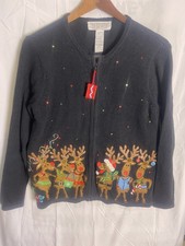VTG tiara international women  s black reindeer Christmas sweater Sz S Flaws