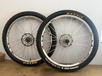 Mavic Crossmax SL SSC 26  QR Tubeless Disc Wheelset Standard Mountain Bike