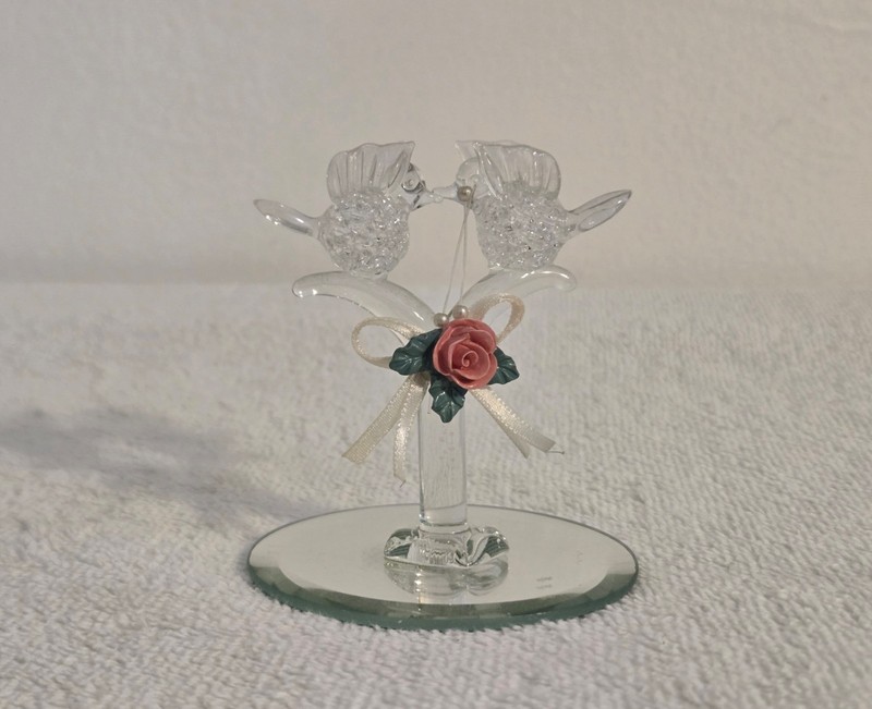 Vintage Hand Blown Glass Figurine, Love Birds and Rose on Mirrored Base