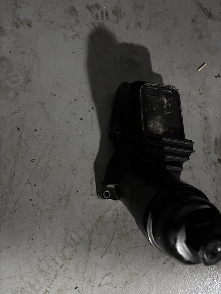 MINI COOPER S ONE R56 R60 1.6 2.0 Diesel N47 Oil Filter Housing & Cooler - Image 3 of 3