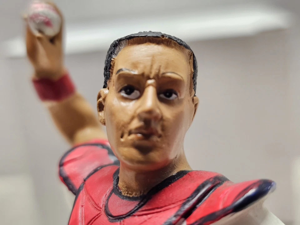 Магнит с качелями Yadier Molina St Louis Cardinals MLB 2022 SGA - Изображение 3 из 4