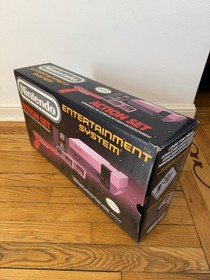 Nintendo NES Console Action Set Complete CIB Mario/Duck Hunt bags & inserts 