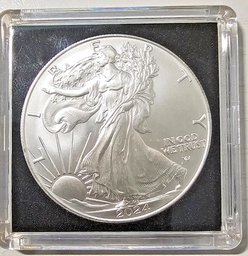 2024 Silver eagle 1oz .999 Silver UNC Mint State, FREE SHIPPING