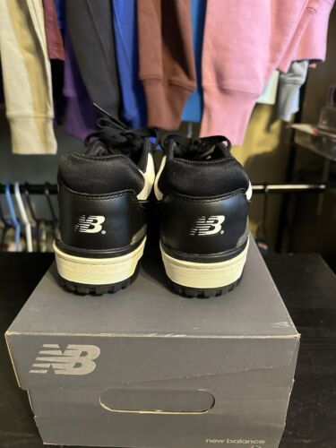 Size 8.5 - New Balance 550 Panda - Picture 3 of 8