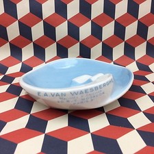 Cendrier publicitaire porcelaine vintage 'VAN WAESBERGHE' machines à calculer