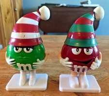 M&Ms Christmas Candy Holders Set of 2 Refillable Winter Hat Figures Collectible