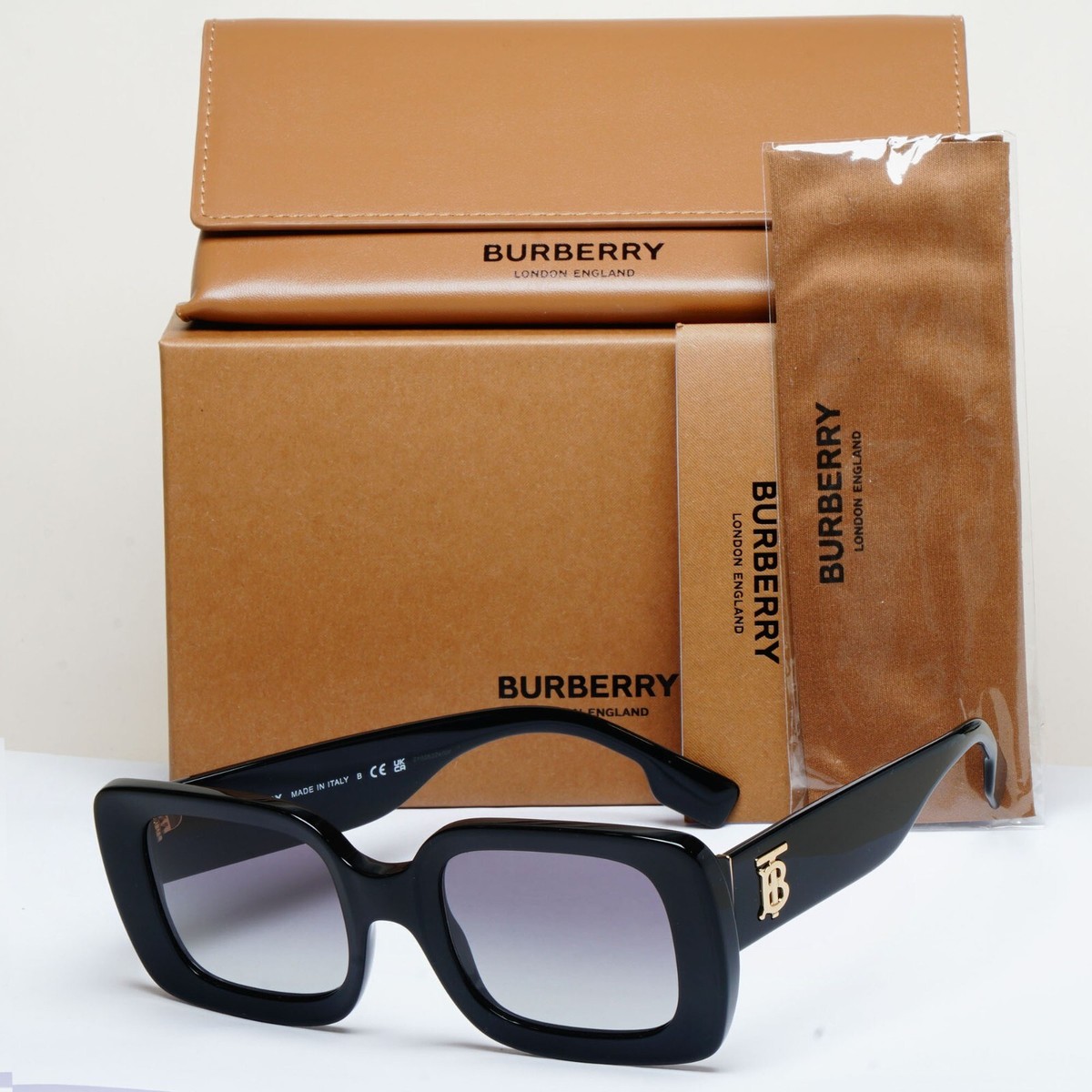 Burberry Sunglasses Delilah Black Gold Square Grey Gradient BE