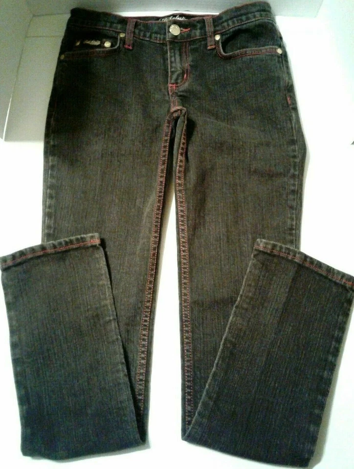 Pantalones de mezclilla elásticos Fabulosity para mujer talla 3 28 x 31 tiro bajo ajustados bordados Foto 3 de 4