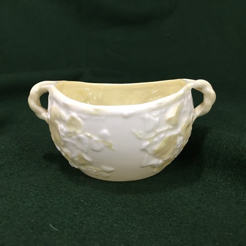 Crema Belleek Ivy Yellow Luster y azucarero abierto tercera marca negra 1926-46 DEFECTUOSO - Imagen 9 de 13