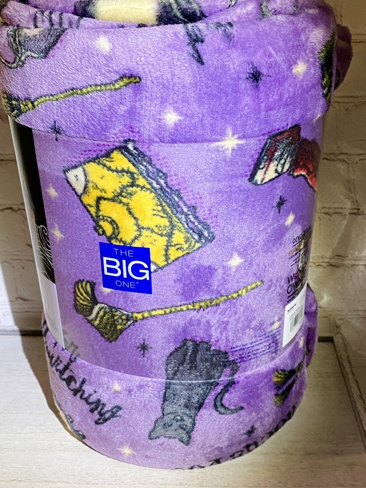 The Big One Hocus Pocus Plush Throw Blanket 5x6 feet NEW Khols/Disney