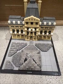 LEGO ARCHITECTURE: Louvre (21024) 100% Complete, Clean, no Box or Instructions