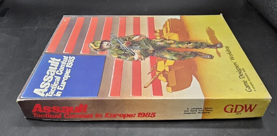 GDW 1983: Juego de Asalto - Combate Táctico en Europa Juego Mayormente Sin Perforar Foto 4 de 4