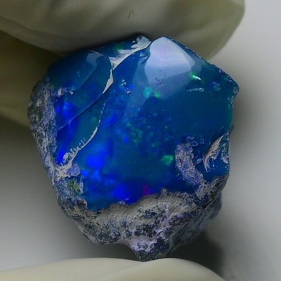 29,15 ct glatter blauer äthiopischer Opal grob, ideal für Schmuck - geräucher...