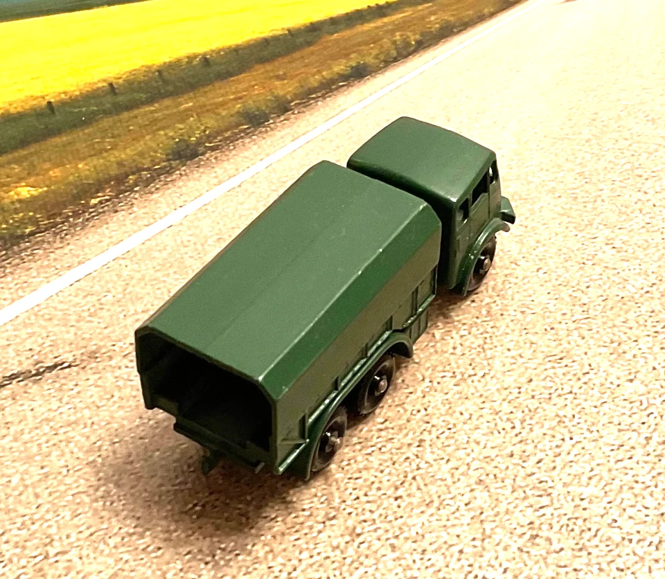 LESNEY Matchbox 1-75 Series England 2nd 1959 Army AEC General Service Lorry 62a - Image 2 of 4