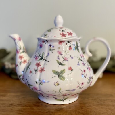 Home Essentials Butterfly Rose Floral Teapot G3316 Tea Time Collections