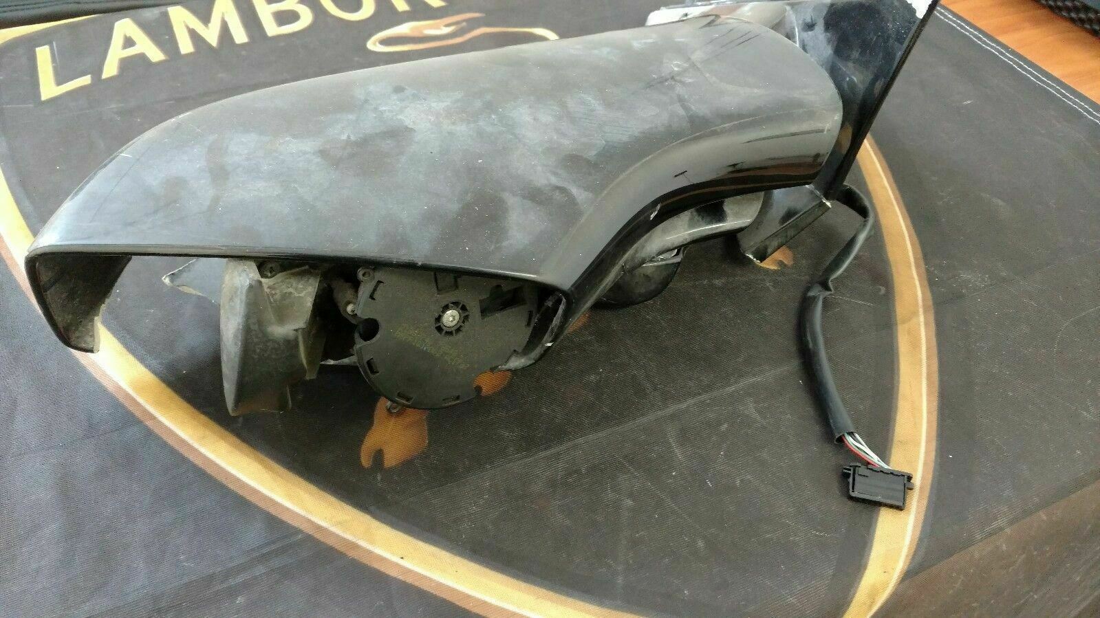 LAMBORGHINI MURCIELAGO LP640 DRIVER LEFT SIDE MIRROR OEM  418857501D DAMAGED 