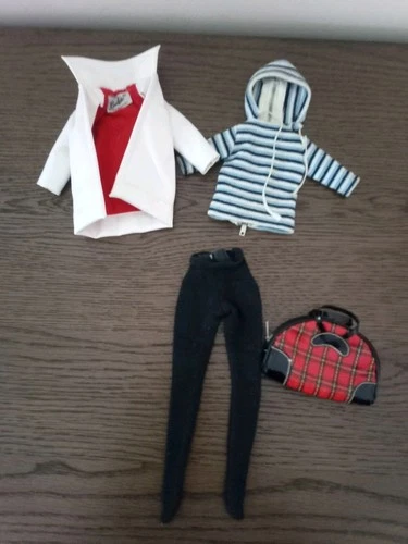 Vintage Barbie Doll 1959 "Winter Holiday" Original Outfit! Htf!