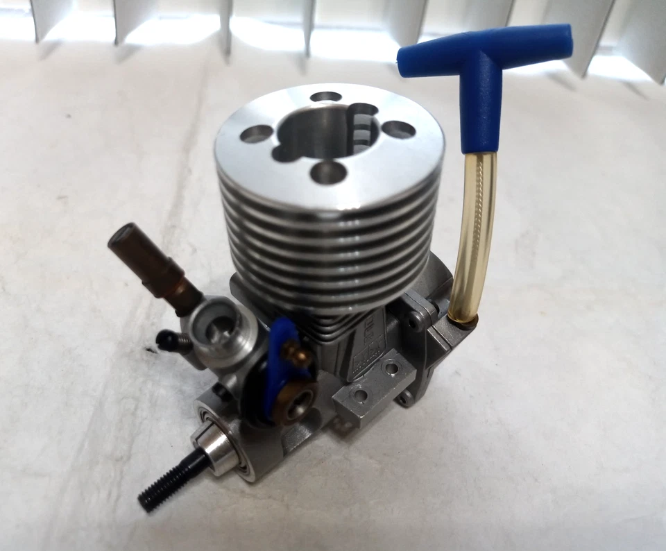 Tamiya FS-15LT Glow Engine TGX-Mk.1 Mighty Frog/Grasshopper/Monster Beetle/BISON - Image 3 of 4