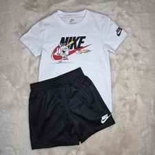 Nike Short Sleeve T-Shirt  Shorts 2 Piece Set White/Black Size 6 Boys NWT