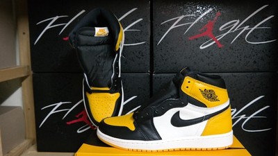 Air Jordan 1 Retro OG High Yellow Toe US 8.5 / Gr. 42 / 555088-711