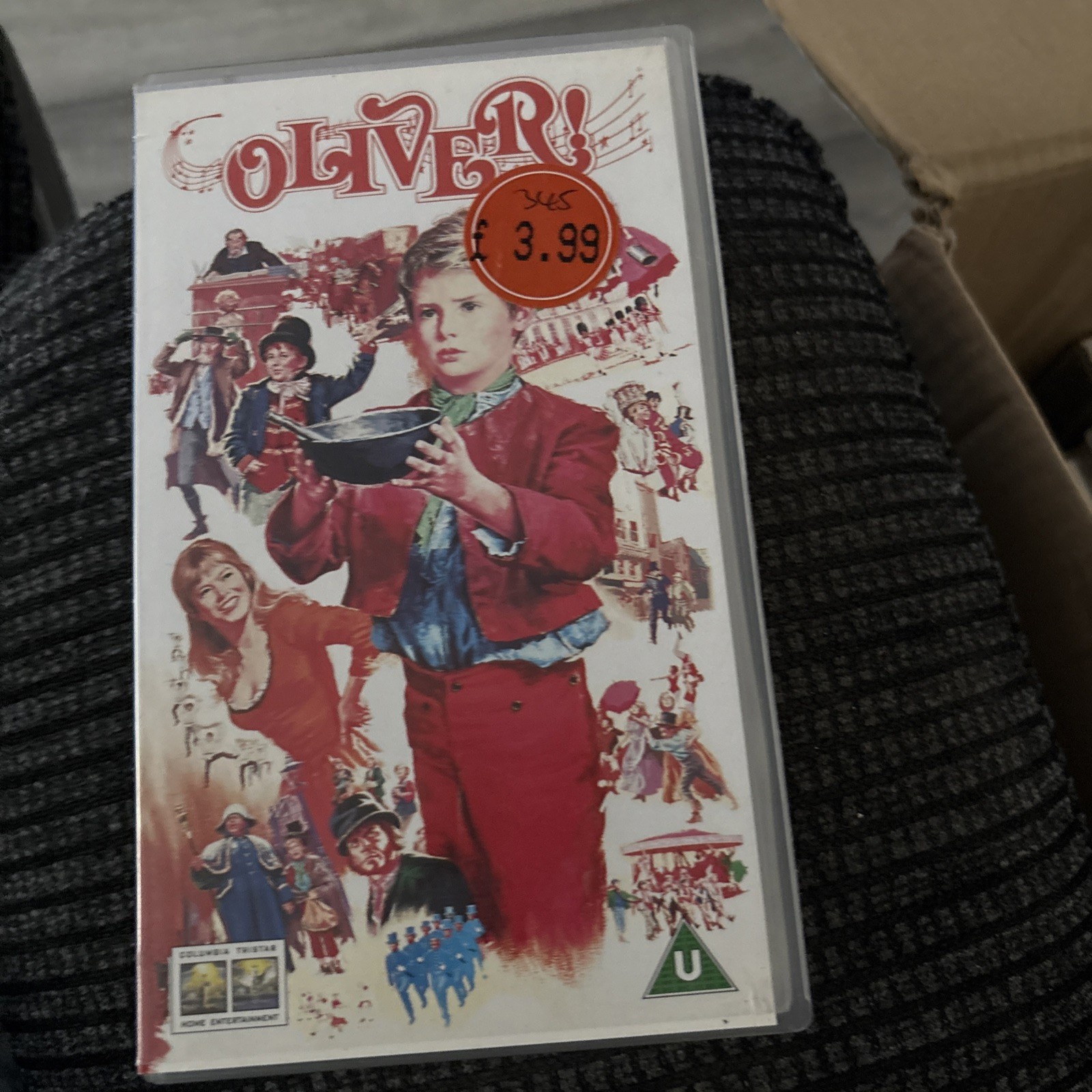 Oliver! VHS Video Tape PAL Film Ron Moody Original Musical by Lionel Bart Movie