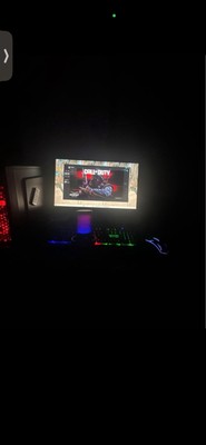 Gaming PC, runs most fps shooter games at 200 fps, A little over a year ...