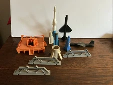 Vintage 1960’s Rocket Ship Missile Play Set Parts Accessories; ES1017