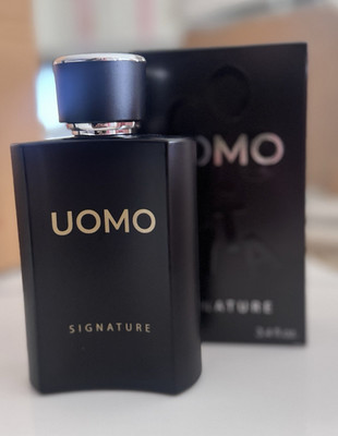 Uomo Signature Eau de Parfum Spray 3.4 fl oz Regular Size