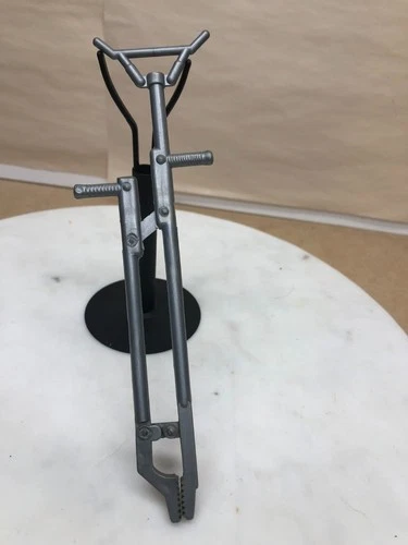 VINTAGE G I JOE HASBRO ADVENTURE TEAM DANGEROUS REMOVAL PICK-UP PINCER ARM 70's