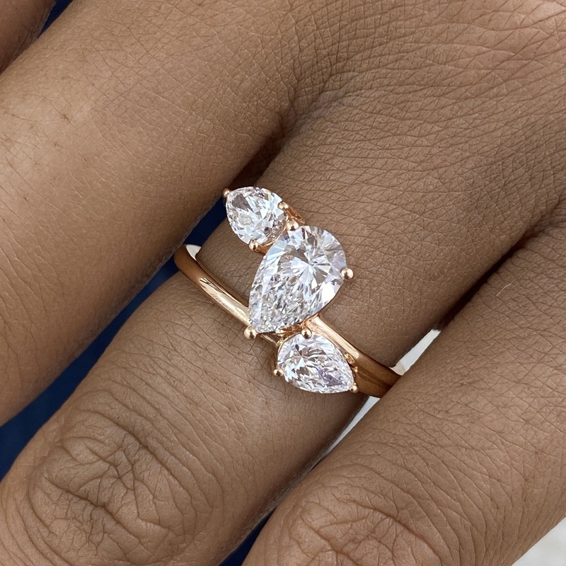 1.6ct Pear Fashion Ring Rose Gold 14K Labcreated Diamond F/VS