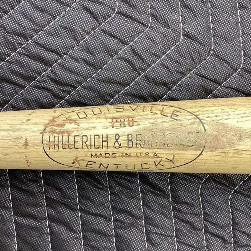Vintage Hillerich & Bradsby Louisville 30” Thurman Munson NY Yankees 30” Pro Bat - Picture 4 of 5