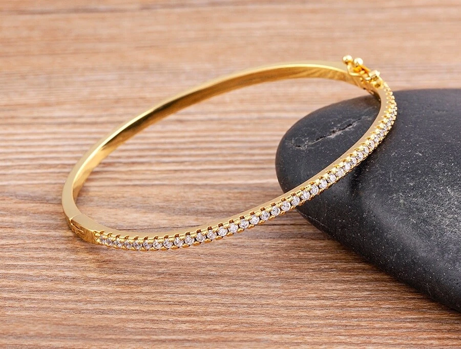 Women's Fashion Jewelry Gold White Cubic Zircon Bangle Bracelet 220 - Imagem 2 de 4