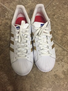 adidas superstar womens gold stripe