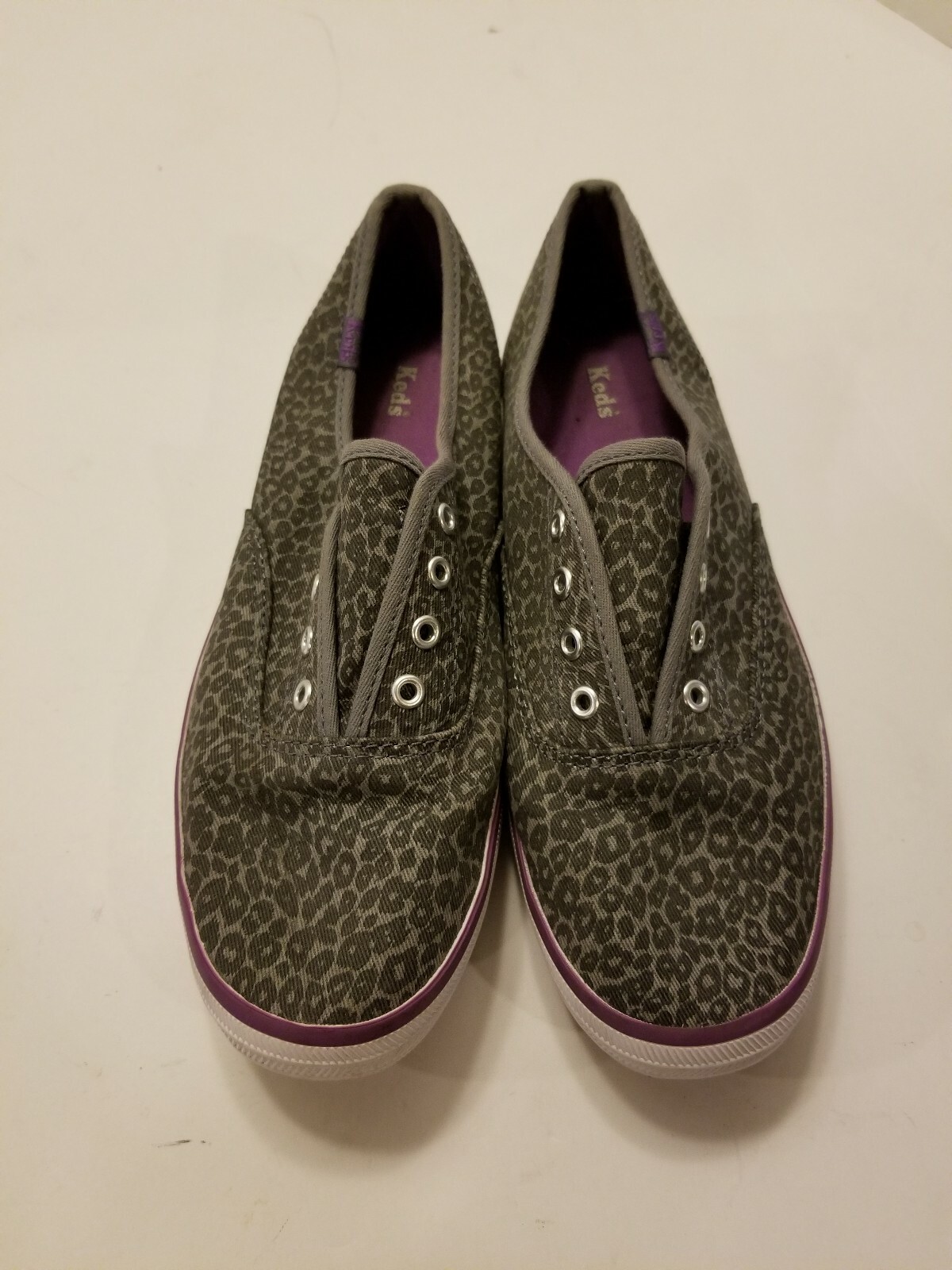 keds laceless sneakers