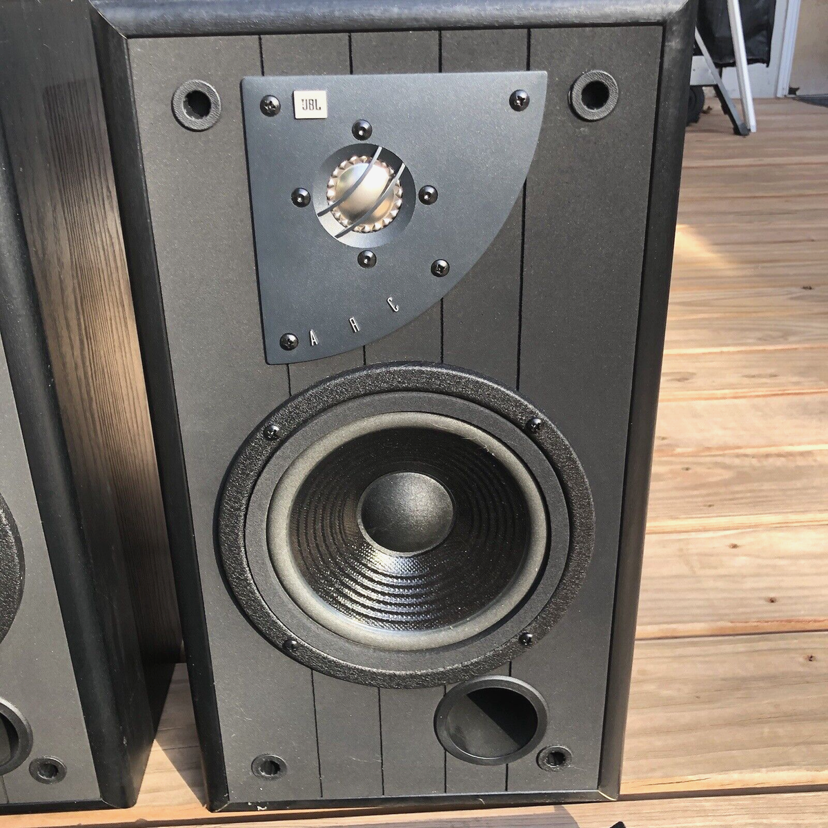 JBL ARC 30 Two-Way Bookshelf Speakers | 125W | 8 Ohm | 6.5 JBL ARC 30 Two-Way Bookshelf Speakers | 125W | 8 Ohm | 6.5