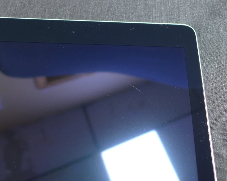 Apple iPad Air 2, A1566, 2GB, 16GB, Wi-Fi, 9.7", Space Gray-Battery drains quick - Image 3 of 4